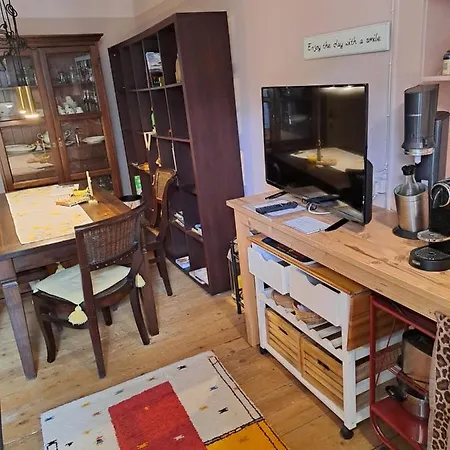 Engel Δωμάτια σε οικογενειακή κατοικία *