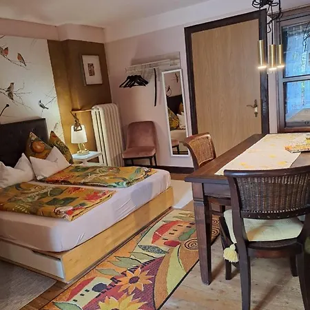 Homestay Privatzimmer Im Gasthaus Engel
