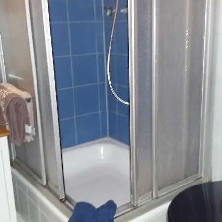 Privatzimmer Im Gasthaus Engel Homestay